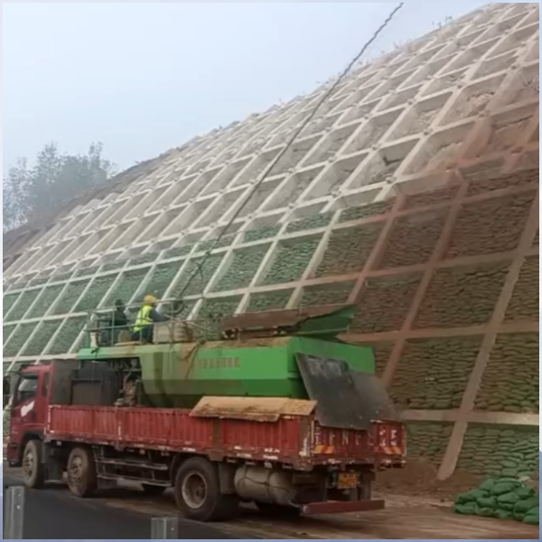边坡绿化喷播设备如何应对多变气候：恒睿喷播机给出答案