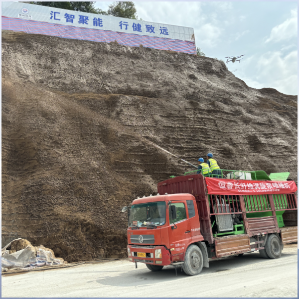 恒睿客土喷播机让边坡复绿更具实效---鲁山案例见证