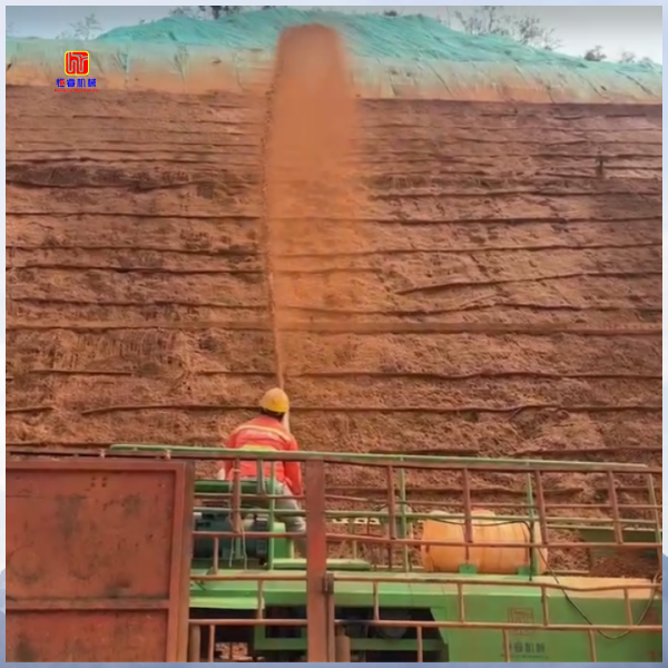 贫瘠边坡绿化不用愁 恒睿客土喷播机提供实用方案