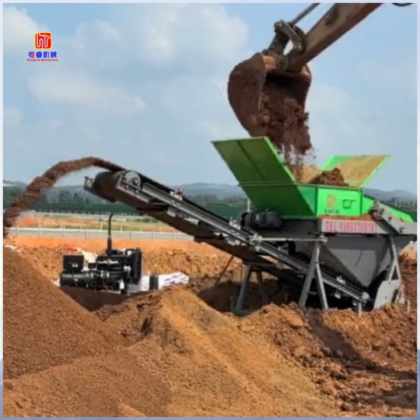 恒睿滚轴破碎式湿土筛分机：有效解决湿土筛分难题